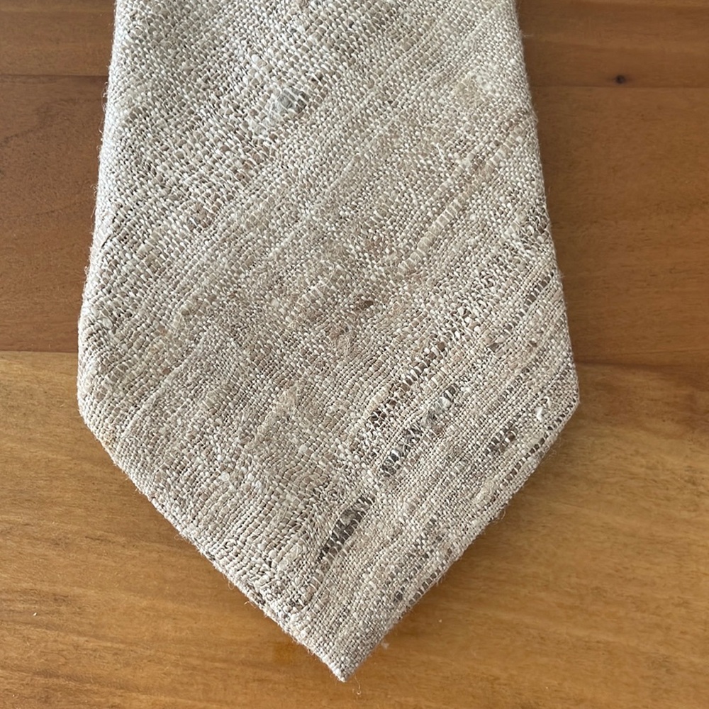 NWT silk tie, hand made Indian silk
